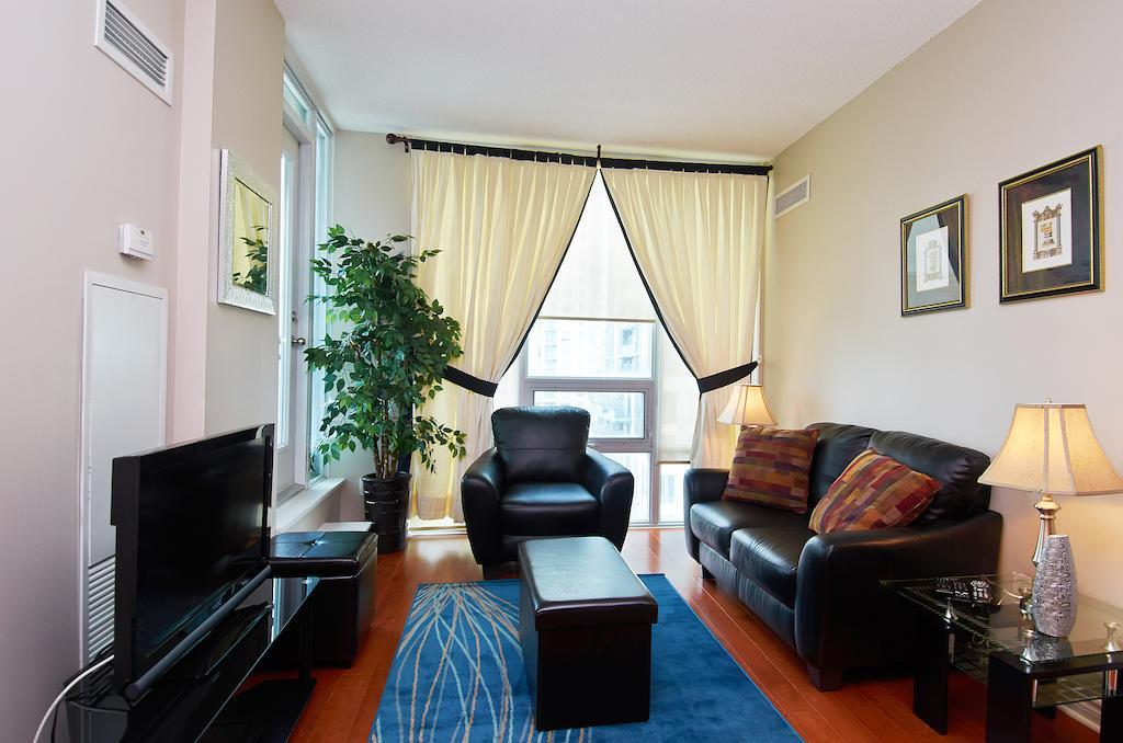 Whitehall Suites - Mississauga Furnished Apartments Luaran gambar